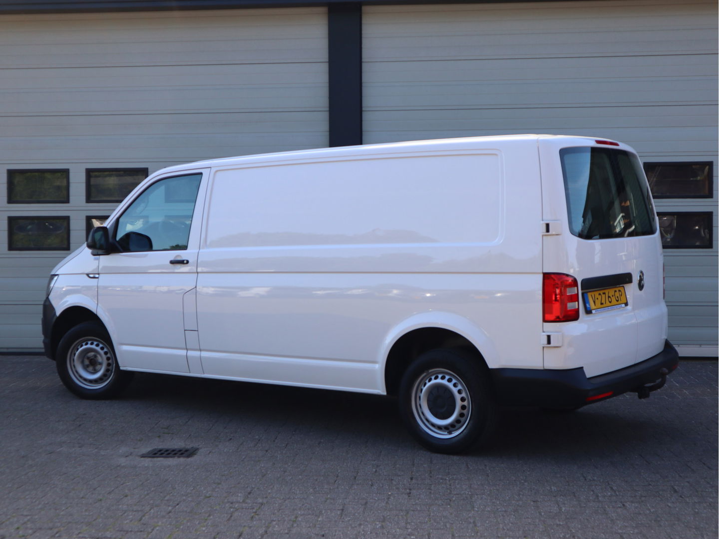 Volkswagen Transporter 2.0 TDI 150pk Euro 6 Automaat L2 Lang - Airco - Trekhaak