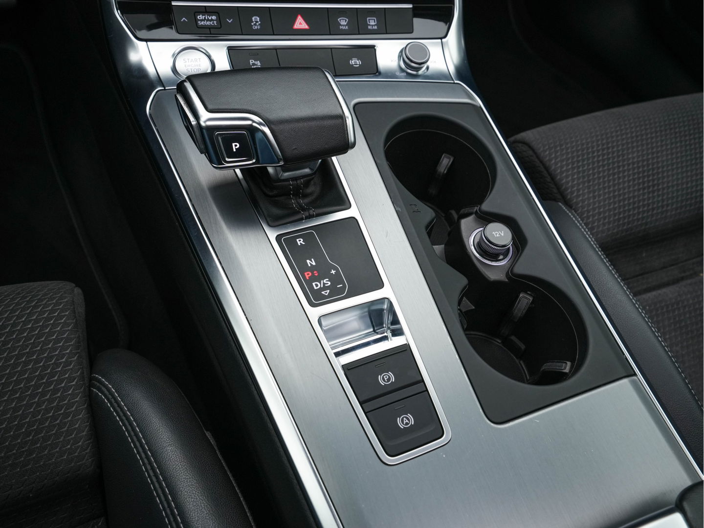 Audi A6 Avant 50 TDI Quattro Sport Pro Line S-Line Aut. *PANO | DIGI-COCKPIT | FULL-LED | LEDER-ALCANTARA | ADAPTIVE-CRUISE | HEATED-SPORT-SEATS | MEMORY-PACK | CAMERA | NAVI-FULLMAP  | ECC | SHIFT-PADDLES | KEYLESS | PDC | TOWBAR | 20''ALU *
