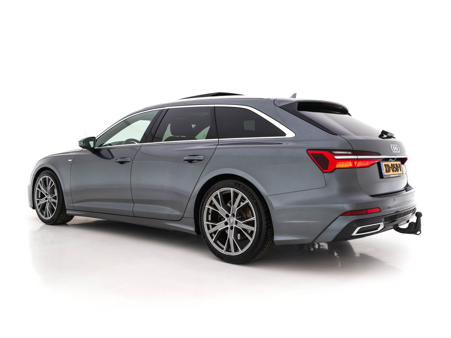 Audi A6 Avant 50 TDI Quattro Sport Pro Line S-Line Aut. *PANO | DIGI-COCKPIT | FULL-LED | LEDER-ALCANTARA | ADAPTIVE-CRUISE | HEATED-SPORT-SEATS | MEMORY-PACK | CAMERA | NAVI-FULLMAP  | ECC | SHIFT-PADDLES | KEYLESS | PDC | TOWBAR | 20''ALU *