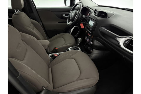 Jeep Renegade 1.4 MultiAir 141PK Airco Cruise Navi PDC 17"LMV Stoel/Stuurverwarming