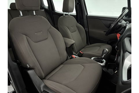 Jeep Renegade 1.4 MultiAir 141PK Airco Cruise Navi PDC 17"LMV Stoel/Stuurverwarming