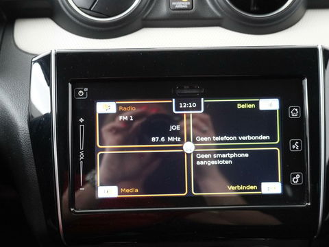 Suzuki Swift 1.2 Select Smart Hybrid