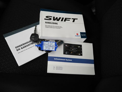 Suzuki Swift 1.2 Select Smart Hybrid
