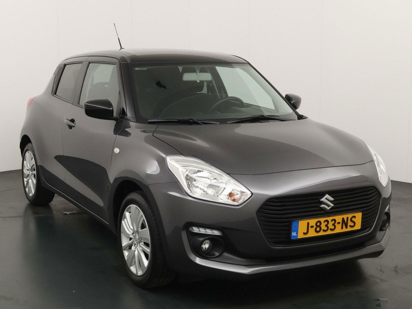 Suzuki Swift 1.2 Select Smart Hybrid