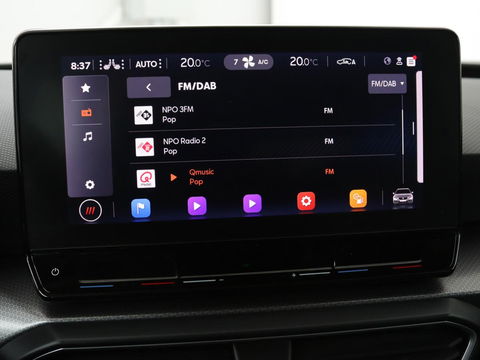 SEAT Leon 1.5 eTSI Style | Stoel & stuurverwarming | Carplay | Navigatie | Full LED | Climate control | Parkeerhulp | Cruise control