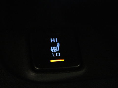 Toyota Corolla 2.0 Hybrid GR-Sport | Stoel & stuurverwarming | Camera | Adaptive cruise | Sportstoelen | Park Assist | Half leder | Full LED | Keyless