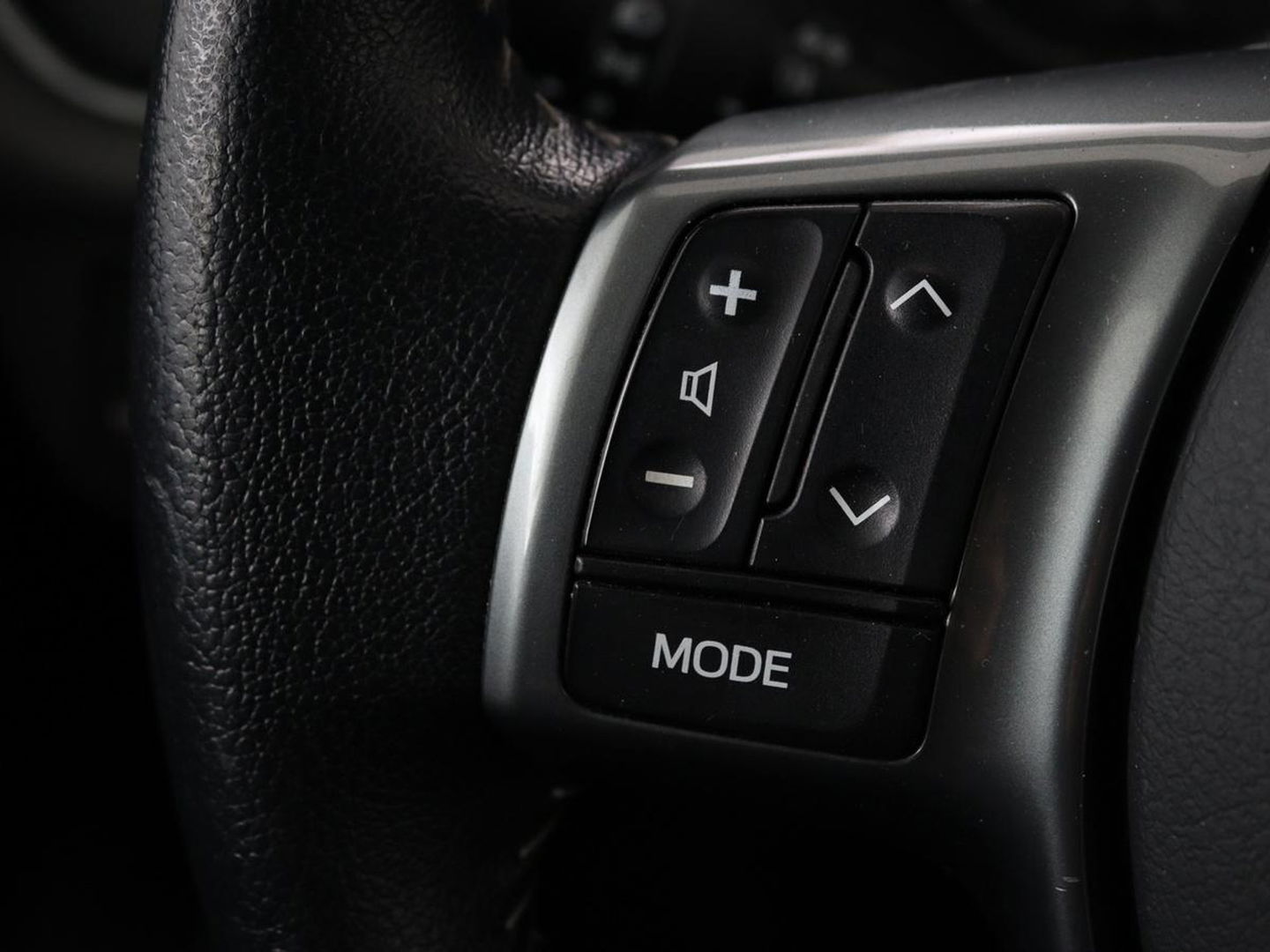 Toyota Yaris 1.5 Hybrid Aspiration | Trekhaak | Camera | Climate control | Cruise control | Bluetooth | LED