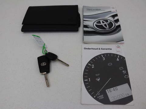 Toyota Yaris 1.5 Hybrid Aspiration | Trekhaak | Camera | Climate control | Cruise control | Bluetooth | LED