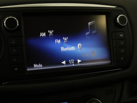 Toyota Yaris 1.5 Hybrid Aspiration | Trekhaak | Camera | Climate control | Cruise control | Bluetooth | LED