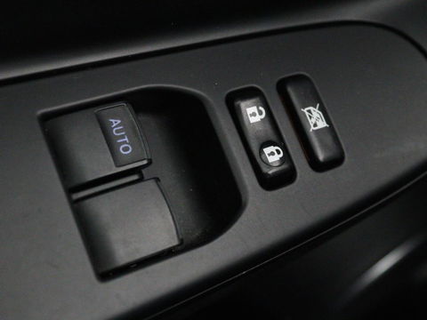 Toyota Yaris 1.5 Hybrid Aspiration | Trekhaak | Camera | Climate control | Cruise control | Bluetooth | LED