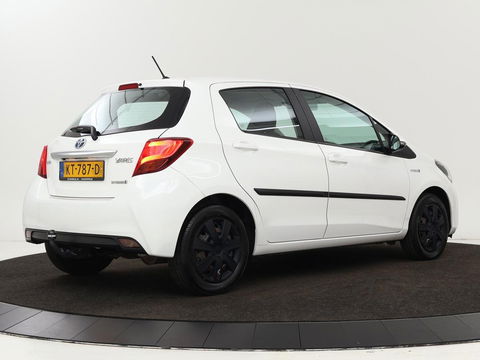 Toyota Yaris 1.5 Hybrid Aspiration | Trekhaak | Camera | Climate control | Cruise control | Bluetooth | LED