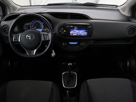 Toyota Yaris 1.5 Hybrid Aspiration | Trekhaak | Camera | Climate control | Cruise control | Bluetooth | LED