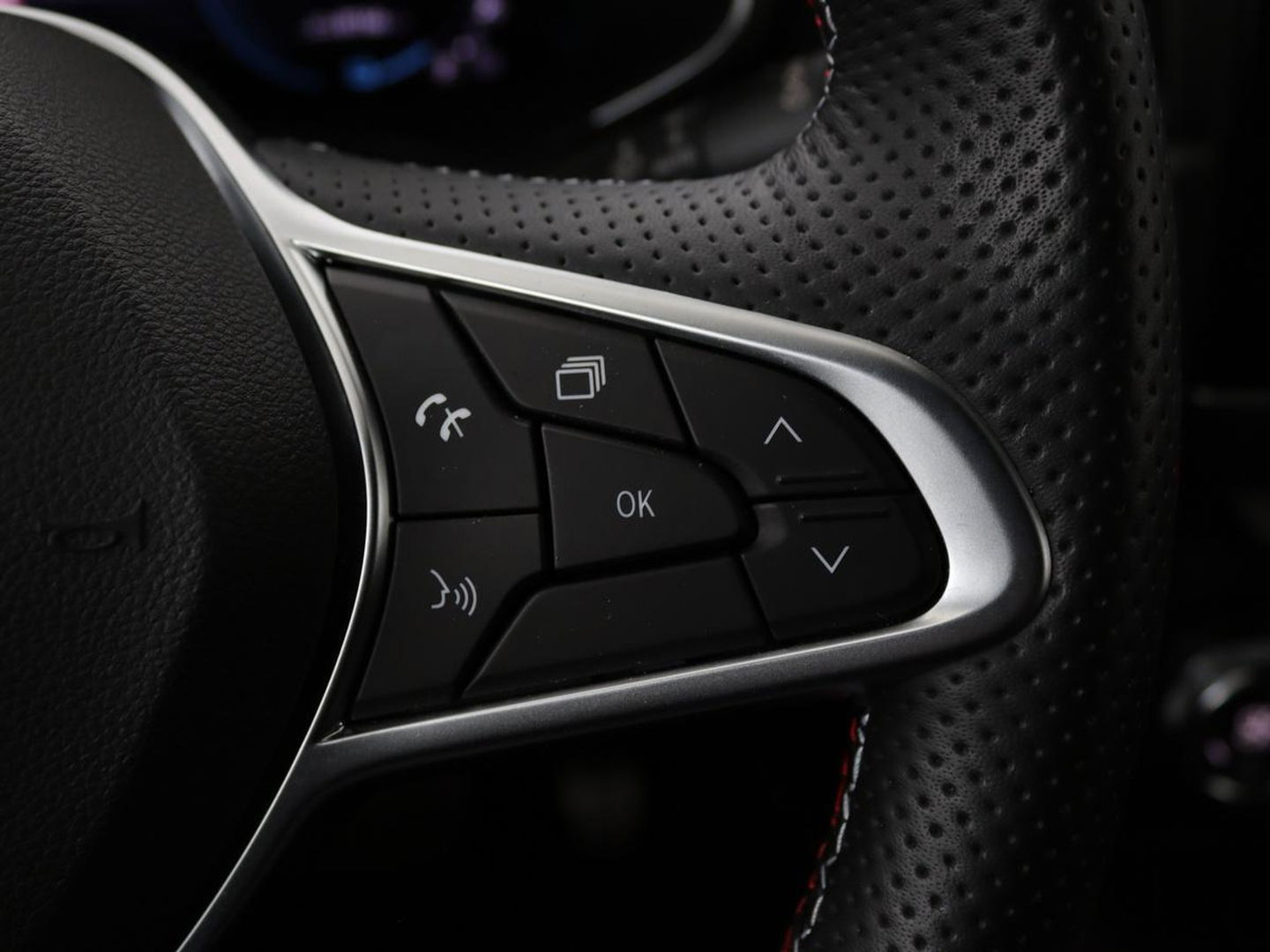 Renault Arkana 1.6 E-Tech Hybrid 145 R. S. Line | Stoel & stuurverwarming | Adaptive cruise | Leder/Alcantara | Camera | Carplay | Sfeerverlichting | Full LED