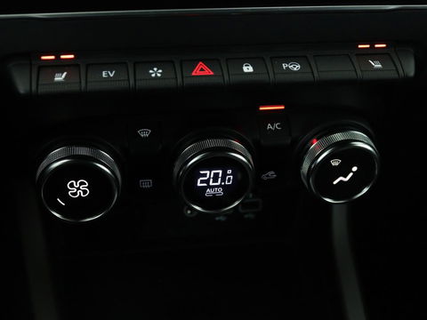 Renault Arkana 1.6 E-Tech Hybrid 145 R. S. Line | Stoel & stuurverwarming | Adaptive cruise | Leder/Alcantara | Camera | Carplay | Sfeerverlichting | Full LED