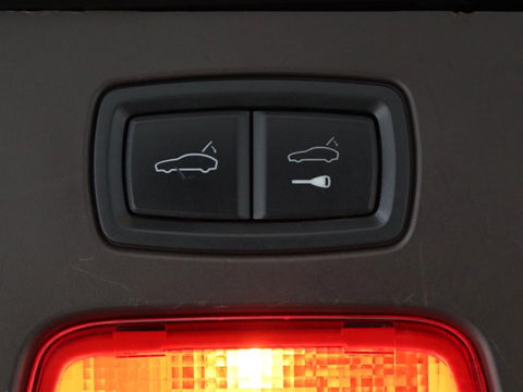 Porsche Cayenne 3.0 S E-Hybrid | Panoramadak | Stoelventilatie | Camera | Memory | Leder | BOSE Surround | Stuurverwarming | Keyless | Luchtvering | Trekhaak | Navigatie | Xenon