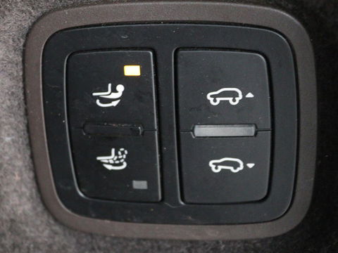 Porsche Cayenne 3.0 S E-Hybrid | Panoramadak | Stoelventilatie | Camera | Memory | Leder | BOSE Surround | Stuurverwarming | Keyless | Luchtvering | Trekhaak | Navigatie | Xenon