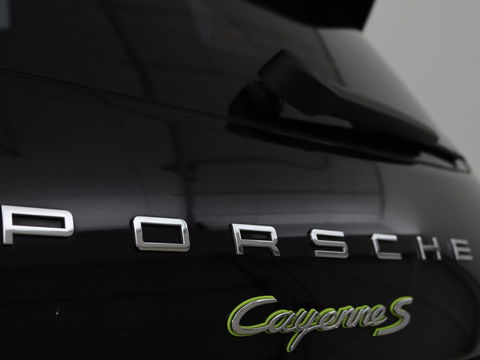 Porsche Cayenne 3.0 S E-Hybrid | Panoramadak | Stoelventilatie | Camera | Memory | Leder | BOSE Surround | Stuurverwarming | Keyless | Luchtvering | Trekhaak | Navigatie | Xenon