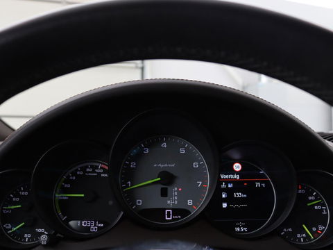 Porsche Cayenne 3.0 S E-Hybrid | Panoramadak | Stoelventilatie | Camera | Memory | Leder | BOSE Surround | Stuurverwarming | Keyless | Luchtvering | Trekhaak | Navigatie | Xenon