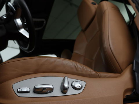 Porsche Cayenne 3.0 S E-Hybrid | Panoramadak | Stoelventilatie | Camera | Memory | Leder | BOSE Surround | Stuurverwarming | Keyless | Luchtvering | Trekhaak | Navigatie | Xenon