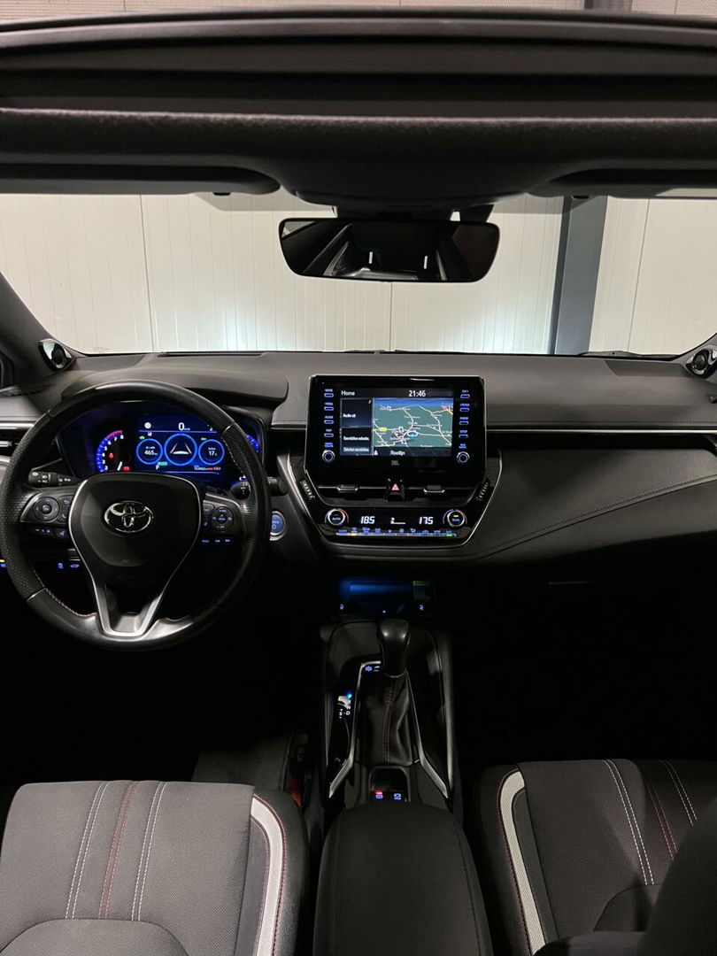 Toyota Corolla Touring Sports 2.0 Hybrid GR-Sport Plus Pano