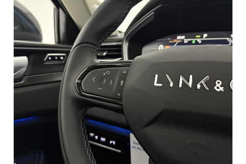 Lynk Co 01 1.5 262PK Hybride Pano LED Sfeerverl. Adaptive Cruise 360Camera Memory Virtual Carplay Clima Navi 20"LMV