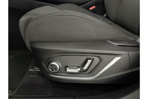 Lynk Co 01 1.5 262PK Hybride Pano LED Sfeerverl. Adaptive Cruise 360Camera Memory Virtual Carplay Clima Navi 20"LMV