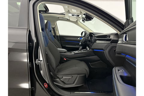 Lynk Co 01 1.5 262PK Hybride Pano LED Sfeerverl. Adaptive Cruise 360Camera Memory Virtual Carplay Clima Navi 20"LMV