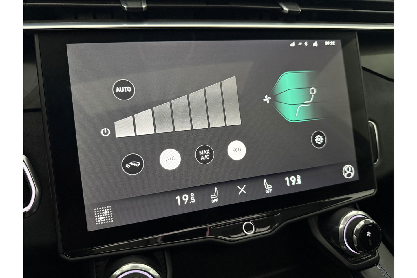 Lynk Co 01 1.5 262PK Hybride Pano LED Sfeerverl. Adaptive Cruise 360Camera Memory Virtual Carplay Clima Navi 20"LMV