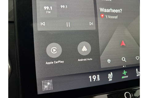 Lynk Co 01 1.5 262PK Hybride Pano LED Sfeerverl. Adaptive Cruise 360Camera Memory Virtual Carplay Clima Navi 20"LMV