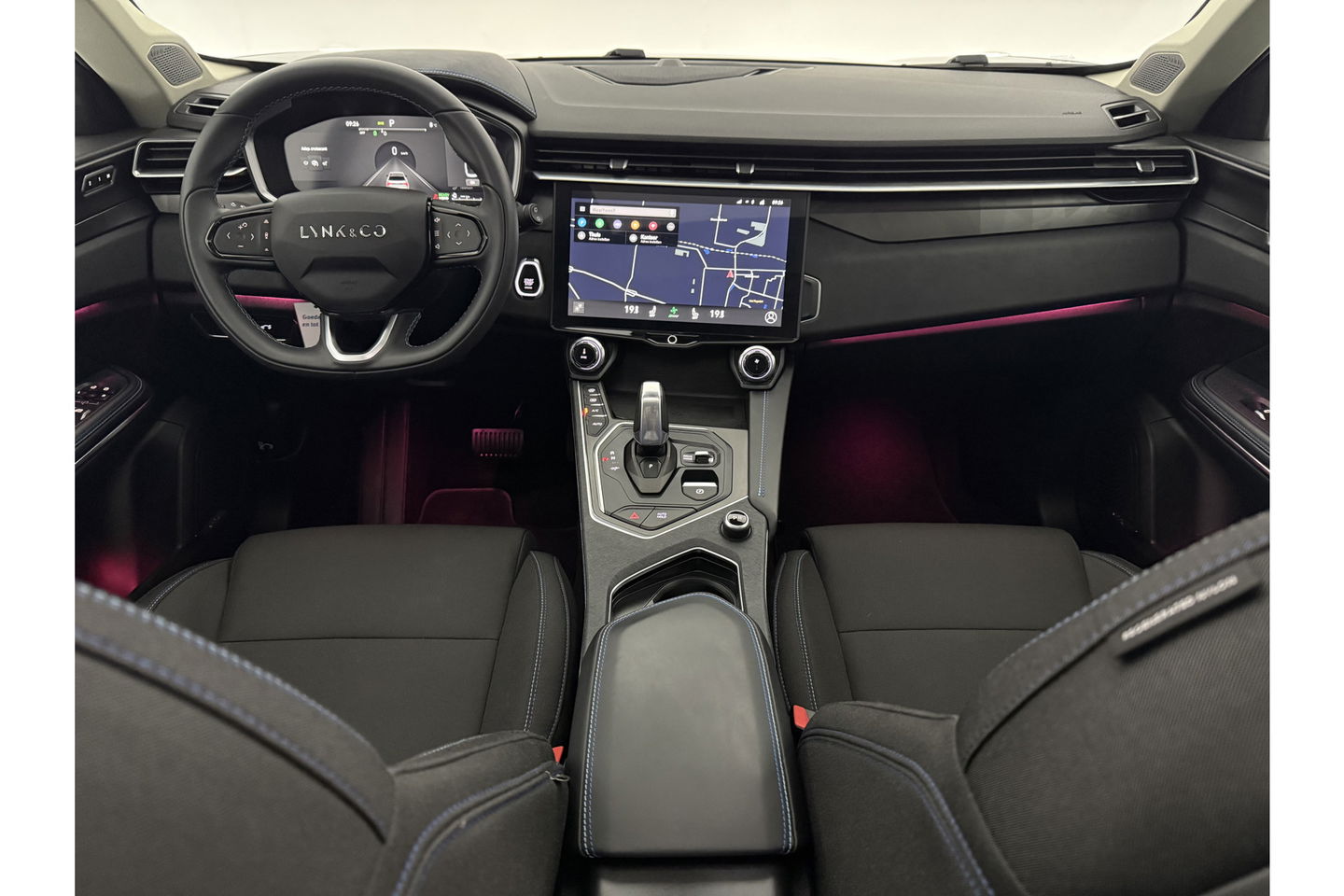 Lynk Co 01 1.5 262PK Hybride Pano LED Sfeerverl. Adaptive Cruise 360Camera Memory Virtual Carplay Clima Navi 20"LMV