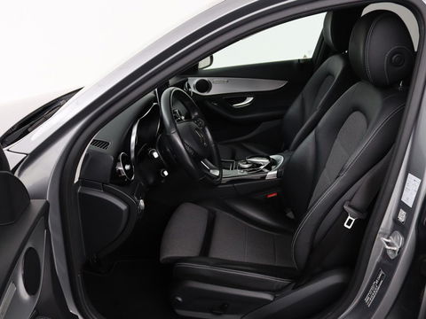 Mercedes-Benz C-Klasse 180 Avantgarde | Stoelverwarming | Trekhaak | Navigatie | Full LED | Park Assist | Climate control | Half leder | Cruise control | Bluetooth