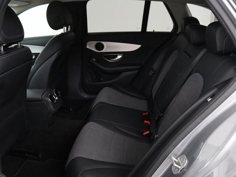 Mercedes-Benz C-Klasse 180 Avantgarde | Stoelverwarming | Trekhaak | Navigatie | Full LED | Park Assist | Climate control | Half leder | Cruise control | Bluetooth