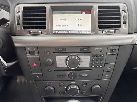 Opel Vectra GTS 3.0 V6 CDTi Executive Aut. *FULL-LEATHER | XENON | NAVI-FULLMAP | MEMORY-PACK | SPORT-SEATS | HEATED-SEATS | TOWBAR | 17''ALU *