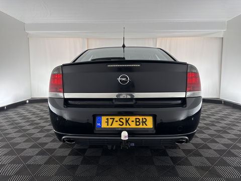 Opel Vectra GTS 3.0 V6 CDTi Executive Aut. *FULL-LEATHER | XENON | NAVI-FULLMAP | MEMORY-PACK | SPORT-SEATS | HEATED-SEATS | TOWBAR | 17''ALU *