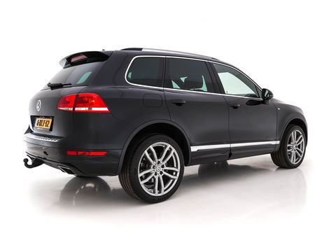 Volkswagen Touareg 3.0 TDI R-line-Sportpack AWD Aut. *FULL-LEATHER | BI-XENON | MEMORY-PACK | DYNAUDIO | AIR-SUSPENSION | NAVI-FULLMAP | COMFORT-SEATS  | ECC | HEATED-SEATS | PDC | CRUISE | TOWBAR | 21''ALU*