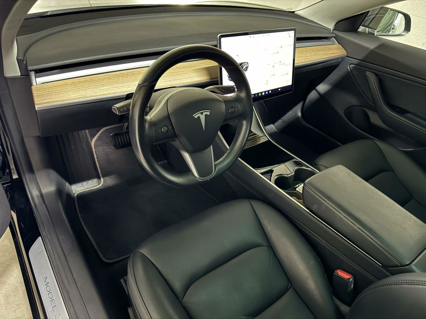 Tesla Model 3 Standard RWD Plus 60 kWh Autopilot Pano NAP