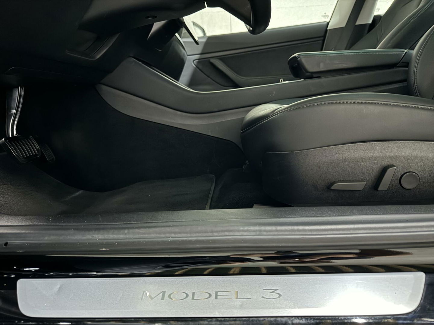 Tesla Model 3 Standard RWD Plus 60 kWh Autopilot Pano NAP