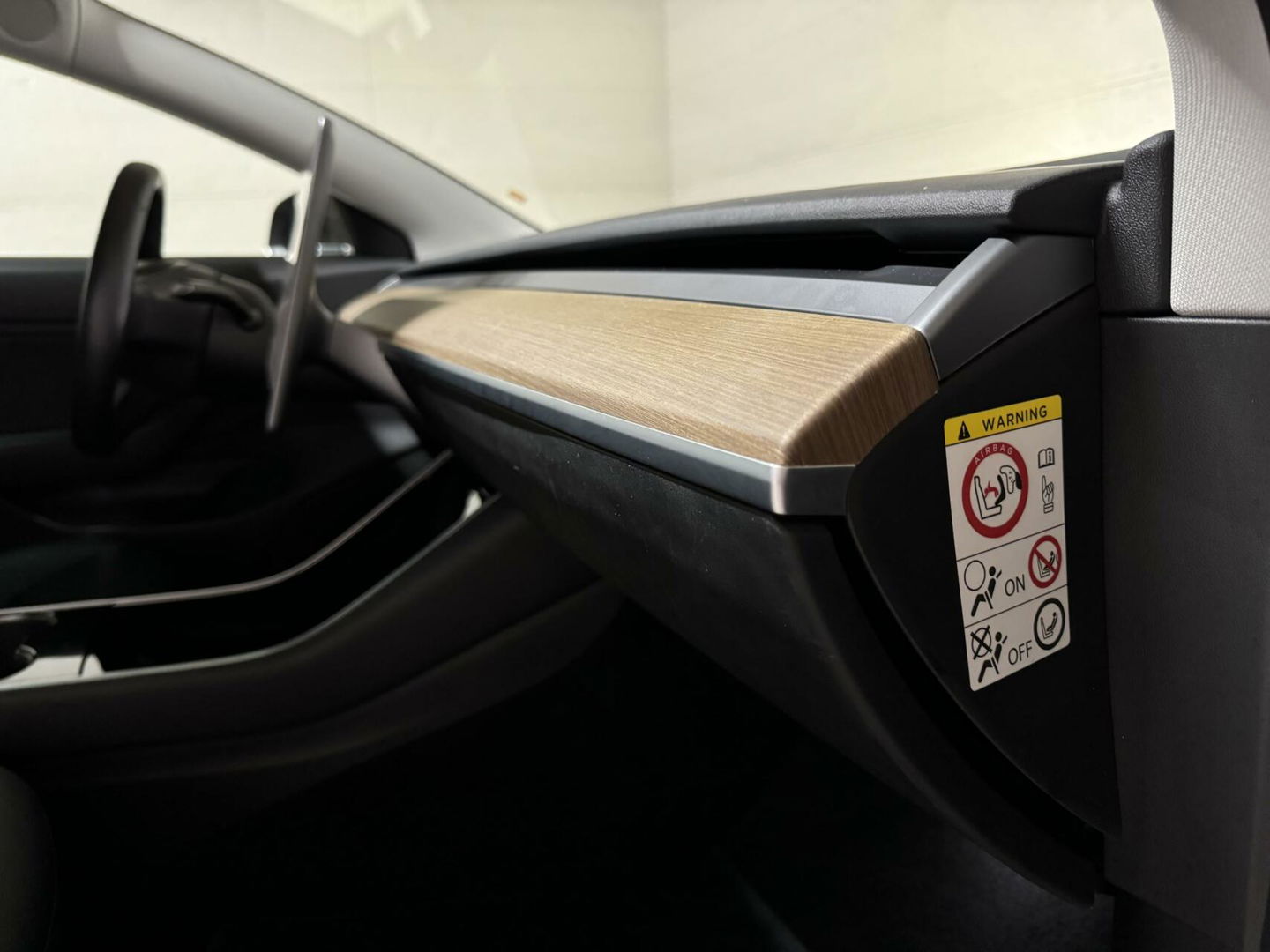 Tesla Model 3 Standard RWD Plus 60 kWh Autopilot Pano NAP