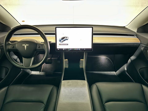 Tesla Model 3 Standard RWD Plus 60 kWh Autopilot Pano NAP