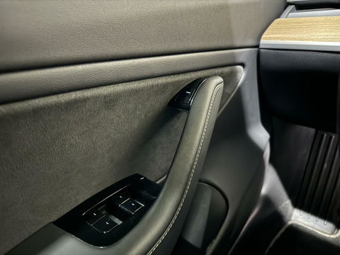 Tesla Model 3 Standard RWD Plus 60 kWh Autopilot Pano NAP