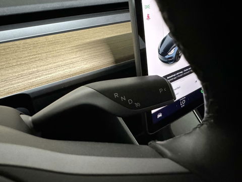 Tesla Model 3 Standard RWD Plus 60 kWh Autopilot Pano NAP