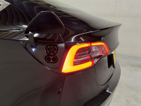 Tesla Model 3 Standard RWD Plus 60 kWh Autopilot Pano NAP