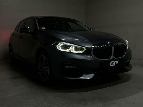 BMW 1 Serie 118i Sport Navi Cruise CarPlay Sfeerver Trek NAP