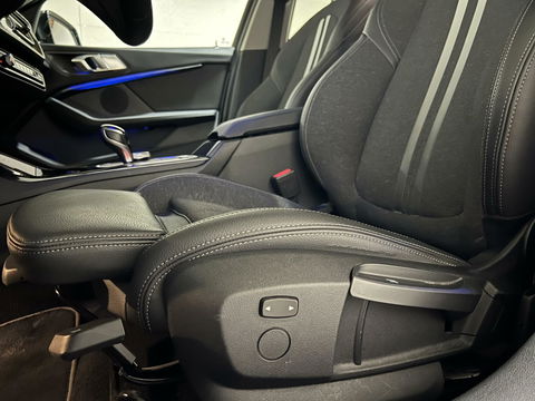 BMW 1 Serie 118i Sport Navi Cruise CarPlay Sfeerver Trek NAP