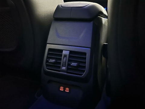 BMW 1 Serie 118i Sport Navi Cruise CarPlay Sfeerver Trek NAP