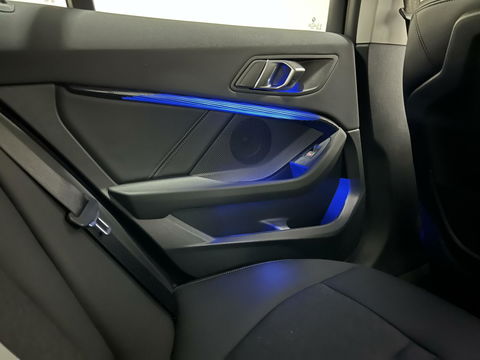 BMW 1 Serie 118i Sport Navi Cruise CarPlay Sfeerver Trek NAP