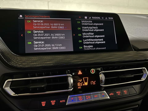 BMW 1 Serie 118i Sport Navi Cruise CarPlay Sfeerver Trek NAP
