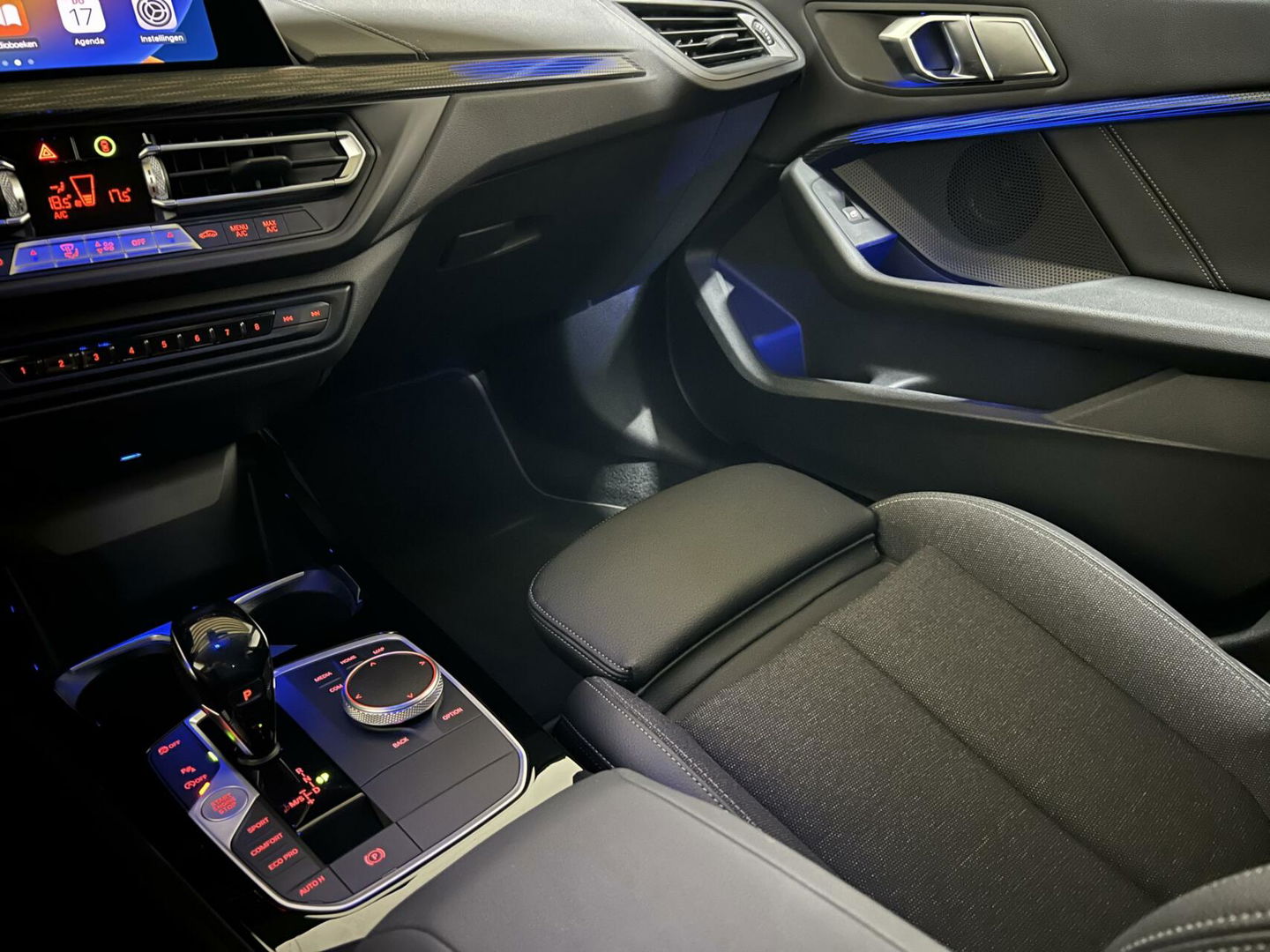 BMW 1 Serie 118i Sport Navi Cruise CarPlay Sfeerver Trek NAP