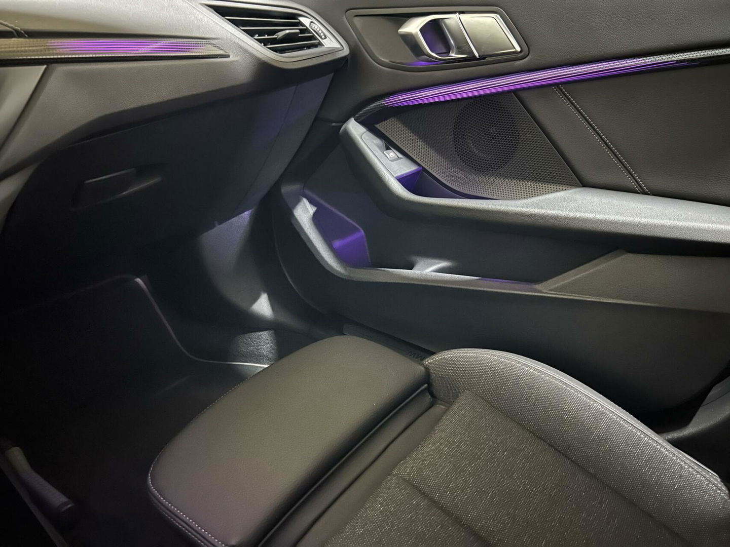 BMW 1 Serie 118i Sport Navi Cruise CarPlay Sfeerver Trek NAP