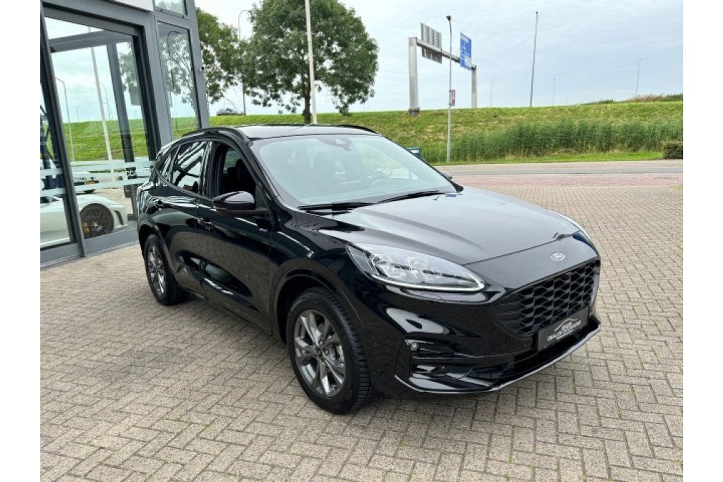 Ford Kuga 2.5 PHEV 225PK ST-LINE X AUTOMAAT NAVI PDC-CAMERA.